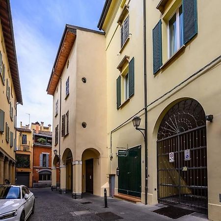 Апартаменты Ab Plus - Via Del Carro 11 Болонья Экстерьер фото